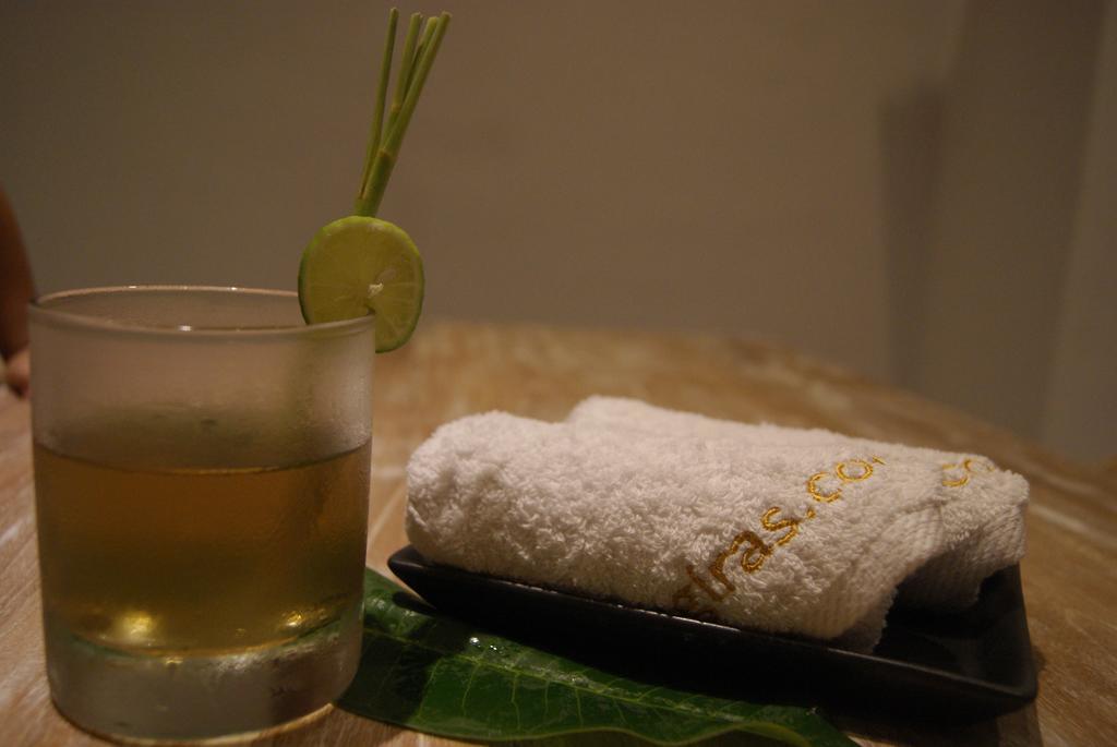 苏吉拉斯生活酒店 丹帕沙 外观 照片
